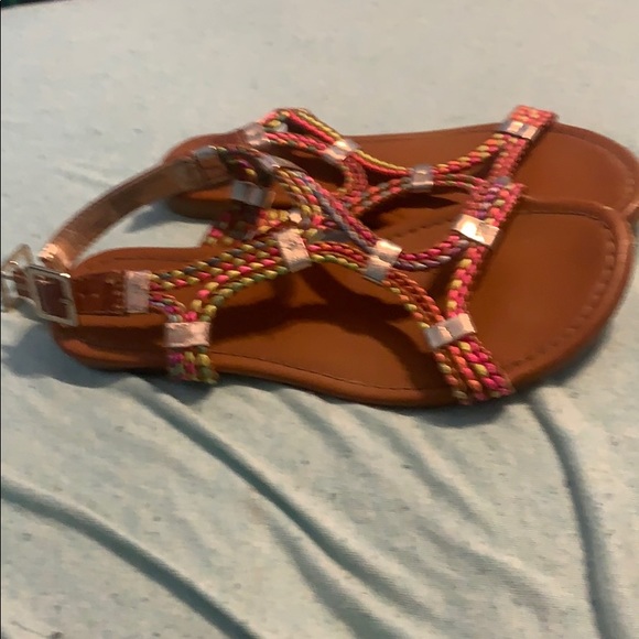 Shoes - Picture 2 of 3